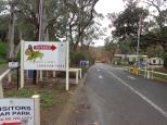 Brownhill Creek Tourist Park - Mitcham: Entrance to park. Plenty of room to park when checking in.