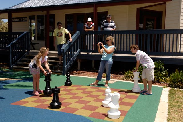 BIG4 Adelaide Shores Caravan Resort - West Beach: Chess