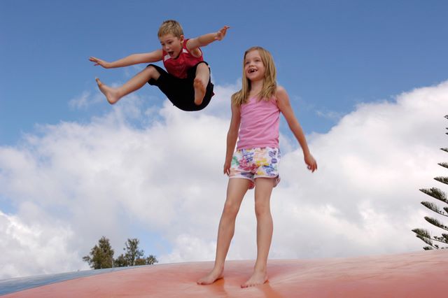 BIG4 Adelaide Shores Caravan Resort - West Beach: Jumping pillow