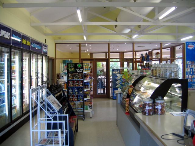 Historic photos of BIG4 Adelaide Shores Caravan Resort - West Beach SA 2006: Resort store and coffee shop