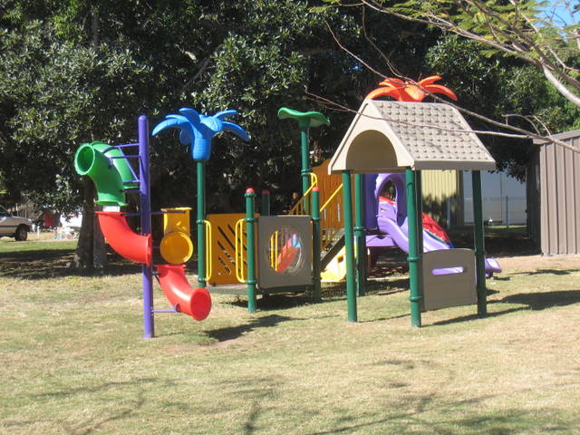 Agnes Water Beach Caravan Park - Agnes Water: Playground for children.