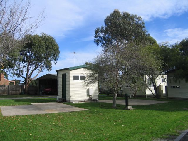 Aireys Inlet Holiday Park - Aireys Inlet: Ensuite powered site for caravans
