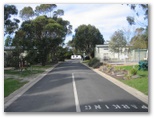 Aireys Inlet Holiday Park - Aireys Inlet: Good paved roads throughout the park