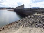 Lake Hume Tourist Park - Albury: The dam wall
