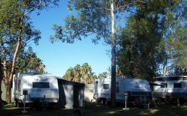 G'day Mate Tourist Park - Alice Springs: Powered sites for caravans