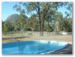 Aratula Village Gap View Motel and Caravan Park - Aratula: Swimming pool