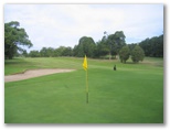 Waratah Golf Course - Argenton: Green on Hole 13