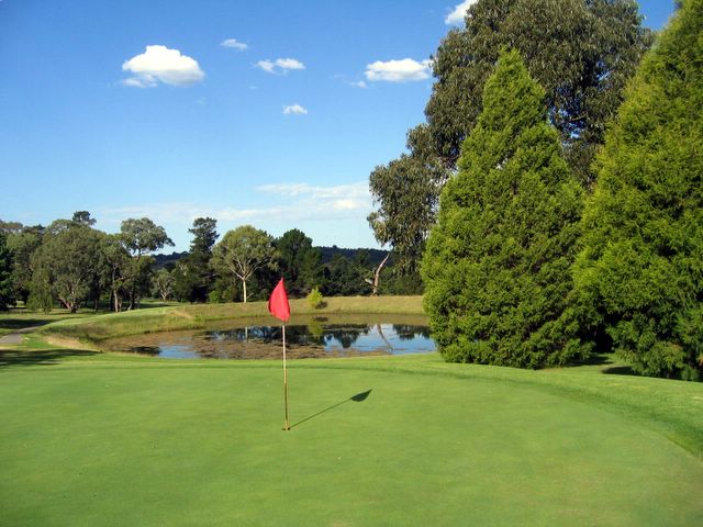 Armidale Golf Course - Armidale: Green on Hole 7 looking back to the water trap