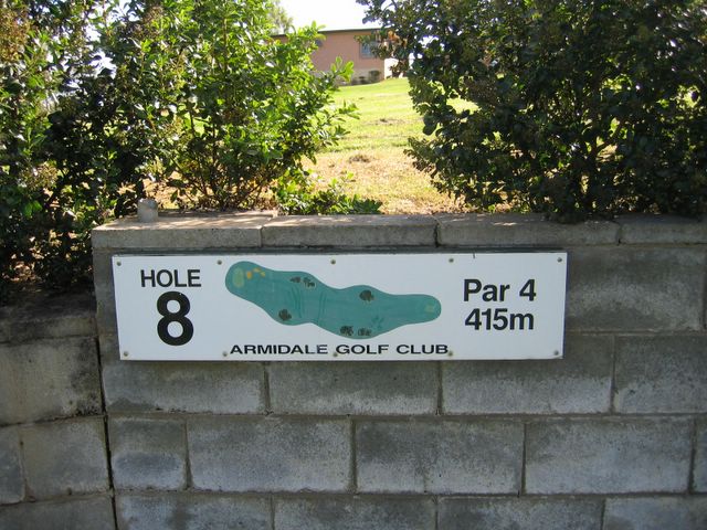 Armidale Golf Course - Armidale: Layout on Hole 8 - Par 4, 415 meters