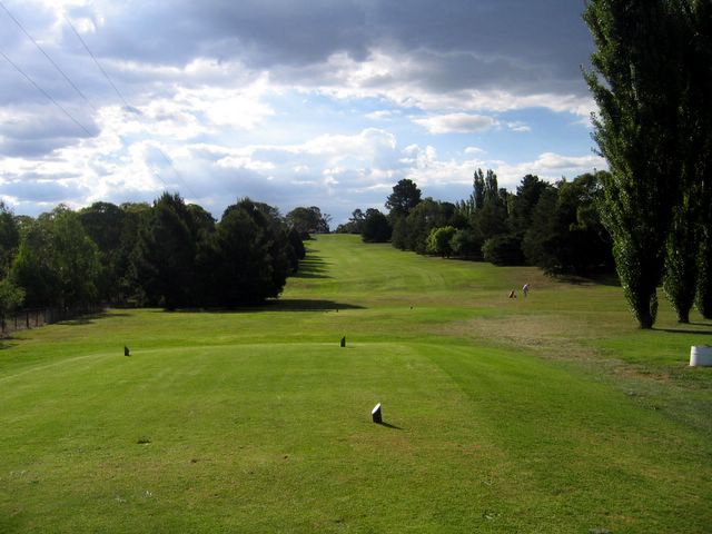 Armidale Golf Course - Armidale: Fairway view on Hole 9