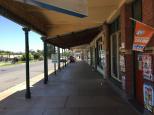 Avoca Caravan Park - Avoca: Main street of Avoca - the only town in Australia with a Bakery that does not sell bread.