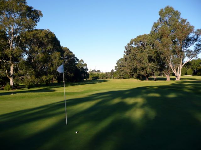 Bairnsdale Golf Course - Bairnsdale: Green on Hole 14 looking back along fairway.