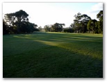 Bairnsdale Golf Course - Bairnsdale: Approach to the Green on Hole 18.
