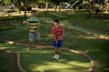 Eureka Stockade Holiday and Caravan Park   - Ballarat: Putt putt golf