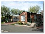BIG4 Ballarat Goldfields Holiday Park - Ballarat: Cottage accommodation, ideal for families, couples and singles