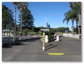 Surfrider Caravan Park - Barrack Point: Secure entrance and exit