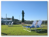 Blue Lagoon Beach Resort - Bateau Bay: Relax by the pool