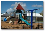 Batemans Bay Beach Resort - Batemans Bay: Playground for children