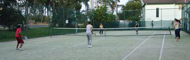 Pleasurelea Tourist Resort & Caravan Park - Batemans Bay: Tennis courts