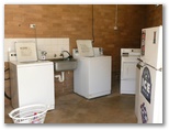 Batlow Caravan Park - Batlow: Interior of laundry