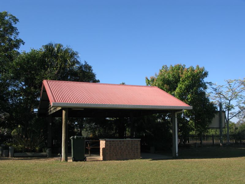 Free Camping - Bauple Queensland - Bauple: Sheltered outdoor BBQ in nearby park