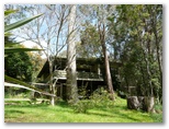 Silver Creek Caravan Park - Beechworth: Large house available for groups.  This is an excellent option to consider.
