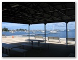 Belmont Bayview Park - Belmont: Beautiful Lake Macquarie is only a short walk from the park