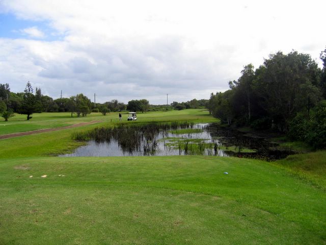 Belmont Golf Course - Belmont: Fairway view Hole 3