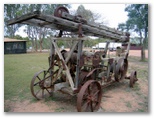 Belyando Crossing Roadhouse and Caravan Park - Belyando Crossing: Vintage tractor
