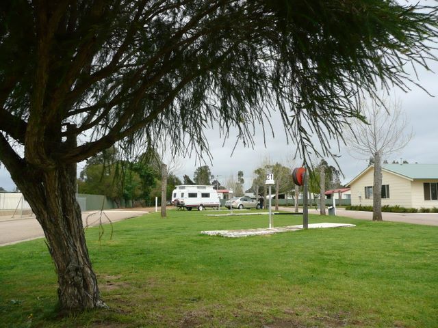 Benalla Leisure Park - Benalla: Powered sites for caravans