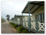 Benalla Leisure Park - Benalla: Cottage accommodation, ideal for families, couples and singles