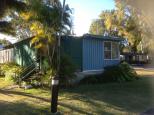 Seawinds Caravan and Holiday Park - Blacks Beach: Camp kitchen