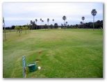 The Palms Public Golf Course - Bobs Farm: Fairway view Hole 3