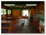 Bonnie Doon Caravan Park - Boonie Doon: Interior of camp kitchen