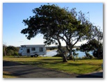 Bonny Hills Holiday Park - Bonny Hills: Powered sites for caravans - what a view!