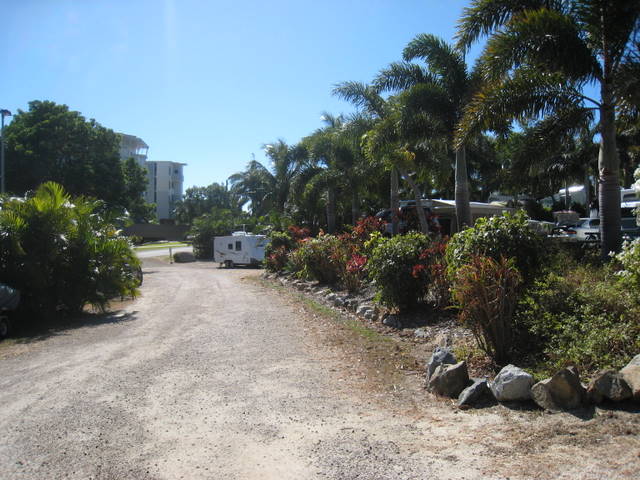 Horseshoe Bay Resort - Bowen: Gravel roads within the park
