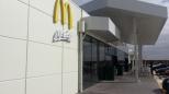 BP Service Centre AA Geelong Northbound - Lovely Banks: McDonalds Restaurant