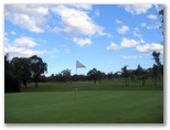 Branxton Golf Course - Branxton: Green on Hole 6