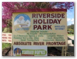 Bright Riverside Holiday Park - Bright: Bright Riverside Holiday Park welcome sign