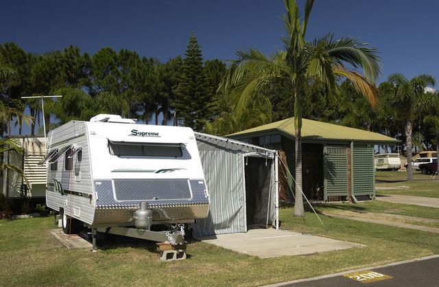 Brisbane Holiday Village - Eight Mile Plains: Ensuite Powered Sites for Caravans