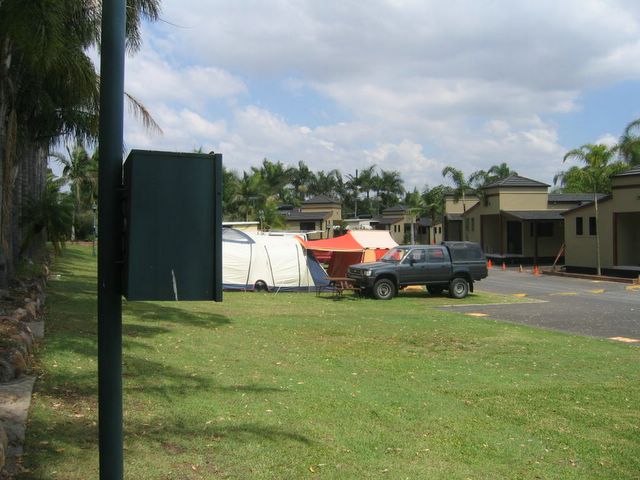 Historic Brisbane Holiday Village 2005 - Eight Mile Plains Brisbane: Area for tents and campers