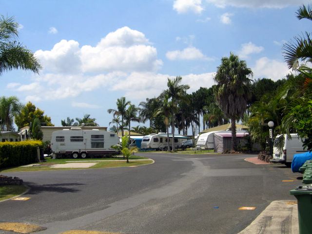 Historic Brisbane Holiday Village 2005 - Eight Mile Plains Brisbane: Powered sites for caravans