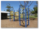 Lake View Broken Hill Caravan Park - Broken Hill: Playground for children.