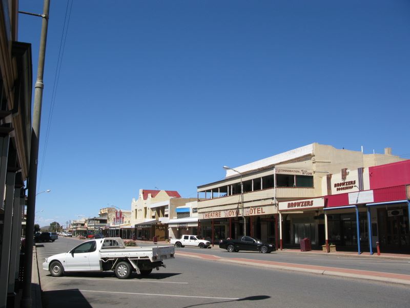 Broken Hill - Broken Hill: Theatre Royal Hotel in the main street