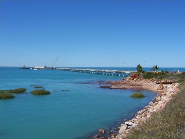 Tarangau Caravan Park - Broome: A popular fishing spot at high tide is the Broome Warf a walking deck is on the right side of the warf and good catches are made from here, there is a big tide drop at Broome it goes out a long way at low tide.
