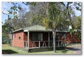 BIG4 Broulee Beach Holiday Park - Broulee: Cottage accommodation, ideal for families, couples and singles