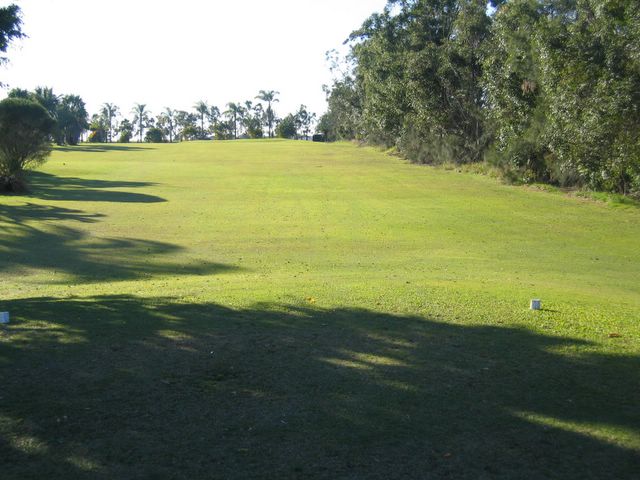 Oakwood Park Golf Course - Bundaberg: Fairway view Hole 8