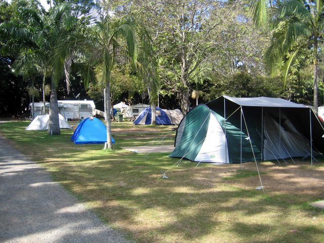 Riverdale Caravan Park - Bundaberg: Area for tents and camping