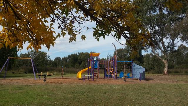 Bundarra Community Caravan Park - Bundarra: Playground for children