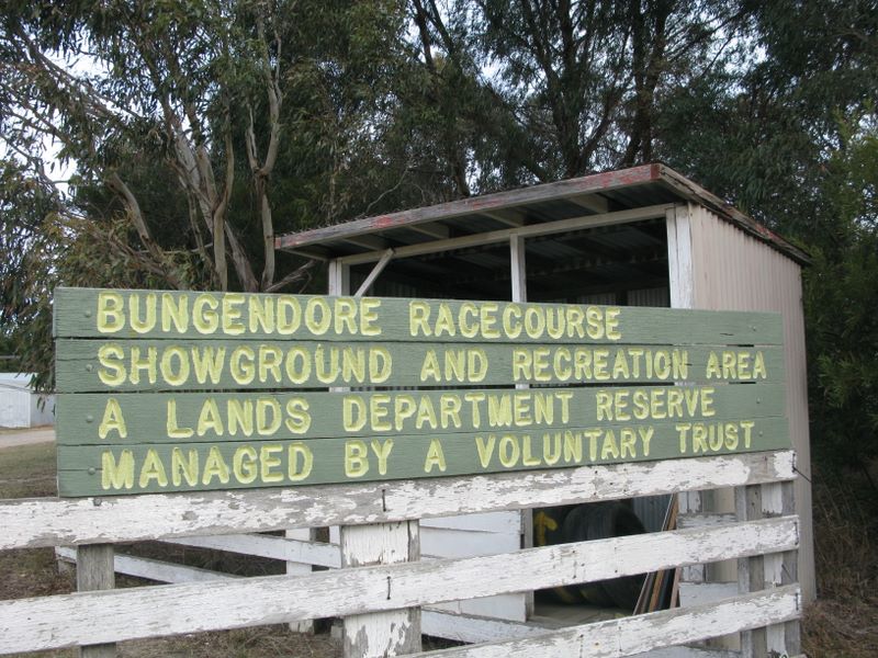 Bungendore Showground - Bungendore: Welcome sign at the entrance to the showground.